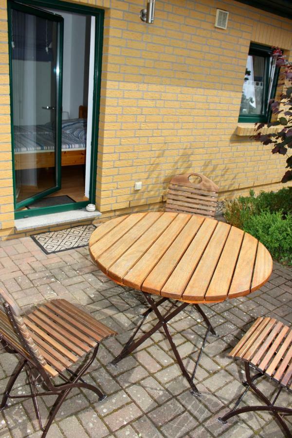 Ferienhaus Zum Findling Goehren  Εξωτερικό φωτογραφία